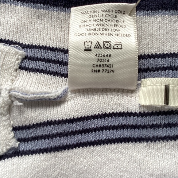 Ann Taylor gray/black/white silk blend pullover sweater/tunic. Size M. - Picture 7 of 8